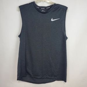 Nike tank top men's black work out dri fit size Large reflecting